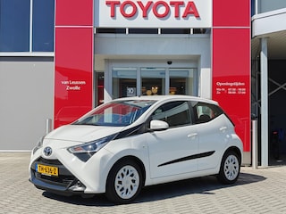 Toyota Aygo 1.0 VVT-i x-play