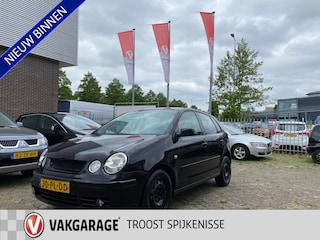 Volkswagen Polo 1.4-16V FSI Athene,5 Deurs,5 Zits,Climate&Cruisecontrol,Elektrischpakket,APK 6/2025