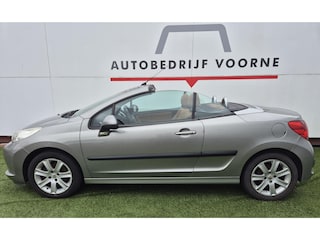 Peugeot 207 1.6 16V CC Feline