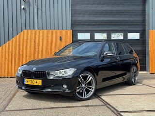 BMW 3-serie Touring 318d High Executive M-Sport