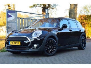 Mini Clubman 1.5 Cooper Business Edition (136 pk) Automaat | LED | Navi