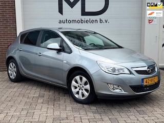 Opel Astra 1.6 Edition - Navi - Cruise - Perfect onderhouden