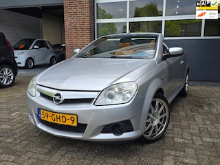 Opel Tigra TwinTop 1.4-16V Rhythm Cabrio |Leer |Apk |Nap