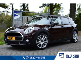 Mini Clubman 1.5 Cooper Chili Serious Business JCW | LED | Navi | Pano | Trekhaak | Camera