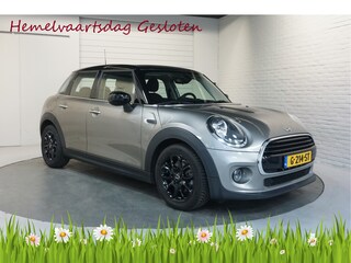 Mini Cooper 1.5 Automaat | Carplay | Dealerauto | Eerste Eigenaar
