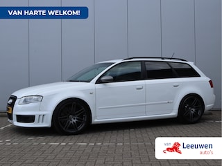 Audi A4 4.2 V8 quattro | Schaalstoelen | Xenon | BOSE | Leder