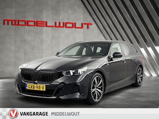 BMW 5-serie Touring 530e/M-Sport/Pano/Trekh/Leder/20"/BTW/Ned.Auto
