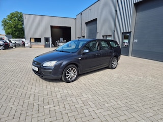 Ford Focus Wagon 1.6-16V Trend TOP OCCASION