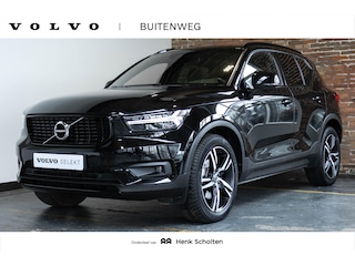 Volvo XC40 B4 Automaat R-Design | Stoelverwarming | Adaptive cruise control | BLIS | Parkeersensoren voor + achter | Parkeercamera | Harman Karden premium audio | Volvo on Call | Electrische bedienbare voorstoelen | 19" lichtmetalen velgen |