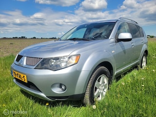 Mitsubishi Outlander 2.4 | AIRCO | CRUISE | TREKH. | APK |