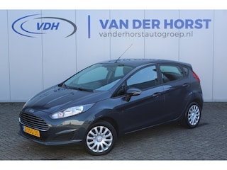 Ford Fiesta 1.0-65pk Style 5-drs. Keurig nette, goed onderhouden Ford Fiesta v.v. nieuwe distributieriem ! Airco, navigatie, telefoonvoorb., centr. vergr. afst. bed., metallic lak, trekhaak, elektr. ramen voor, elektr. verstelb. spiegels, in hoogte verstelb. best. stoel etc.