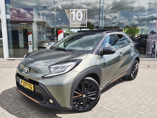 Toyota Aygo 1.0 VVT-i MT Limited | El. Vouwdak | Navi | JBL | Sensoren v/a