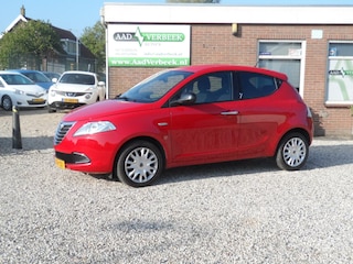 Lancia Ypsilon 0.9 TwinAir Gold