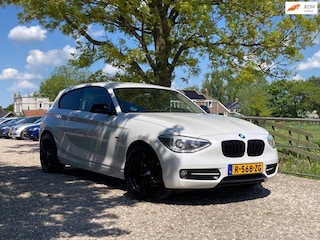 BMW 116i EDE Executive | Stoel verw. + Clima + Cruise nu € 9.975,-!!!