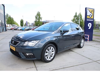 Seat Leon 1.0 EcoTSI Style Business Intense Carplay, 2x PDC, NL Auto Lente aanbieding!