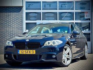 BMW 528i / High Executive / M-pack / Pano / Camera / Carbon schwarz / Apk 6-2026 / INRUILKOOPJE!