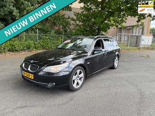 BMW 5-serie Touring 530i Executive LET OP : MOTOR LOOPT ONREGELMATIG