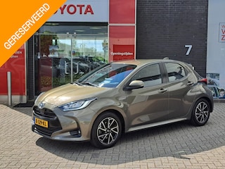 Toyota Yaris 1.5 Hybrid Business Plus NAVIGATIE ACHTERUITRIJCAMERA CRUISE CONTROL