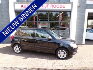 Skoda Fabia 1.4-16V 5-Drs Ambition AIRCO,STOEL VERWARMING!