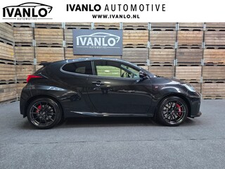 Toyota Yaris 1.6 GR Four Performance Carplay Akrapovic Carbon LED Camera 18"LM