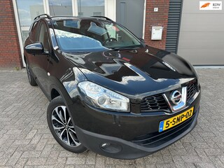 Nissan Qashqai 1.6 360 7P / Pano / Camera / Navi / Leder