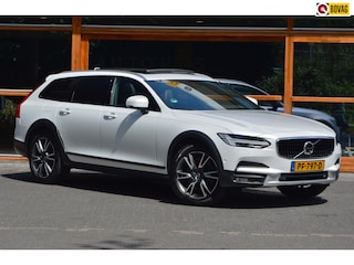 Volvo V90 D4 Pro | Bowers & Wilkins | Head-Up | Massage & Geventileerde stoelen | Trekhaak | Pilot-Assist |