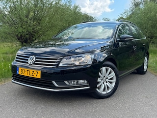Volkswagen Passat Variant 1.4 TSI Comfortline BlueMotion / Automaat / Airco / Navigatie /CC / PDC / Trekhaak / LM-Velgen / NAP