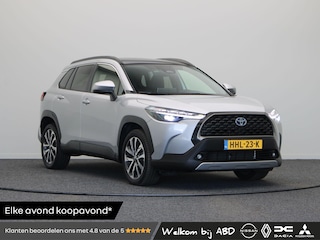 Toyota Corolla Cross Hybrid 140 Style + Premium Pack II | 10 Jaar Garantie! | Stoelverwarming | Apple Carplay & Android Auto | Panoramadak |