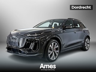 Audi Q6 e-tron e-tron 490pk 100 kWh | Sportstoelen plus voorin | Adaptieve S-luchtvering | Trekhaak, mechanisch draaibaar | Rood gespoten remzadels