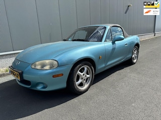 Mazda MX-5 1.6i Touring