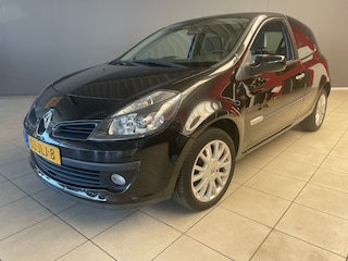 Renault Clio 1.2-16V Special Rip Curl 2e eigenaar - Cruise Control - Airco 365 dagen garantie, Bovag aflevercheck, nieuwe APK!