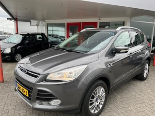 Ford Kuga 1.6 Titanium 150PK Trekhaak/Stoelverwarming/Onderhoudshistorie