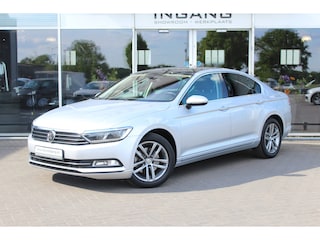Volkswagen Passat 1.4 TSI ACT Comfortline | Pano | Trekhaak | LED
