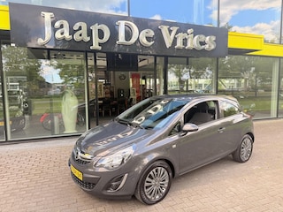 Opel Corsa 1.4-16V Design Edition