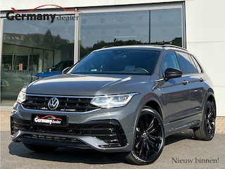Volkswagen Tiguan 1.4TSI E-Hybrid 245pk R-Line Pano Head-Up IQ-light 20-Inch Tr-haak Zetels Carbon