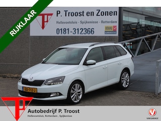 Skoda Fabia Combi 1.2 TSI Style AUTOMAAT/Cruise control/Climate control/Parkeersensoren/Bluetooth/Spraakbediening/Multifunctioneel stuurwiel/LED koplampen/Sportstoelen/17'' Lichtmetalen velgen/Elektrische ramen/Elektrisch verstelbare spiegels.
