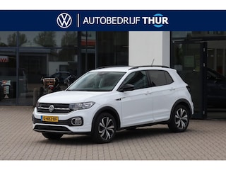 Volkswagen T-Cross 1.0 TSI R-Line 95PK / 70kW, Adaptieve cruise control (acc), navigatie, 2-zone climatronic, 17" 'Manila' LMV, dodehoekdetectie (side assist), DAB+, parkeersensoren voor en achter (pdc), elektrisch verstel- en verwarmbare buitenspiegels, digital cockpit pro