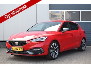 Seat Leon 1.5 eTSI FR Launch Edition Tech/pack Led Camera Stoelverwarming