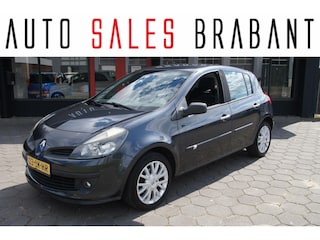 Renault Clio 1.4-16V Team Spirit
