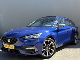 Seat Leon Sportstourer BWJ 2021 1.5 150 PK TSI FR Launch Edition TREKHAAK / APPLE CARPLAY / ANDROID AUTO / NAVI / CLIMA / ADAPIVE CRUISE / ELEKTRISCHE STOELEN  / ELEKTRISCHE ACHTERKLEP / STOELVERW. / PANORAMADAK / CAMERA / LMV / PDC