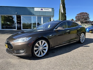 Tesla Model S 85 Base