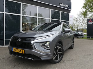 Mitsubishi Eclipse Cross 2.4 PHEV Instyle | Lederen bekleding | Schuif/kantel dak | Apple