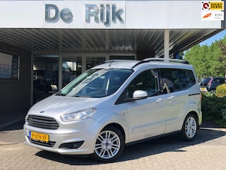 Ford Tourneo Courier 1.0 Titanium | Navi, PDC, Stoelverw., Cruise, Climate, Trekhaak, Lichtsensor | Goed onderhouden |