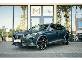 Cupra Formentor 1.4 e-Hybrid VZ Performance 245PK | CUPRA Stuur | LEDER | 19" LM Velgen | Navigatie + CarPlay | Stoel & Stuurverwarming | Achteruitrijcamera |