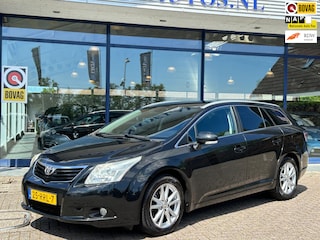 Toyota Avensis Wagon 2.0 VVTi Business Aut. Navi Clima Cruise Camera Trekhaak NAP NL-Auto Dealeronderhouden!