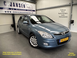 Hyundai i30 1.6i Dynamic Business