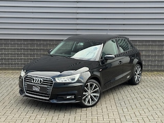 Audi A1 Sportback 1.4 TFSI S-Line Navi Leer PDC Keyless 17"