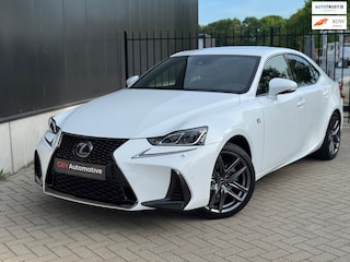 Lexus IS 300h Hybrid F-Sport – Full Options | 1e Eigenaar | Dealer Onderhouden