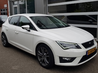 Seat Leon 1.4 Tsi FR Led Navi Ecc 1/2 Leder Pdc V/A