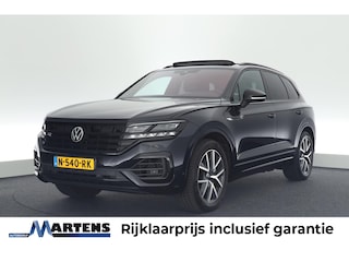 Volkswagen Touareg R 3.0 TSI 462pk 4MOTION R-Line Trekhaak Camera Keyless Luchtvering Virtual Cockpit Navigatie Panoramadak